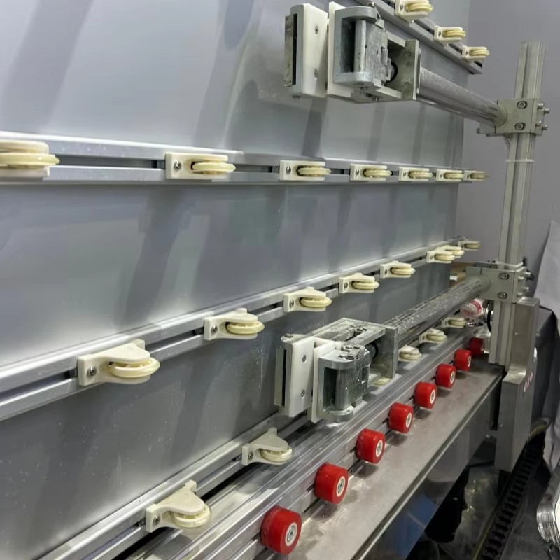 Easy to learn, highly stable, low maintenance, energy-saving, and capable of milling, drilling, and edge grinding without tool changes